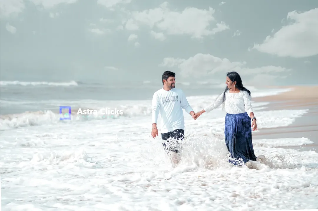 Pre Wedding photography by AstraClicks
